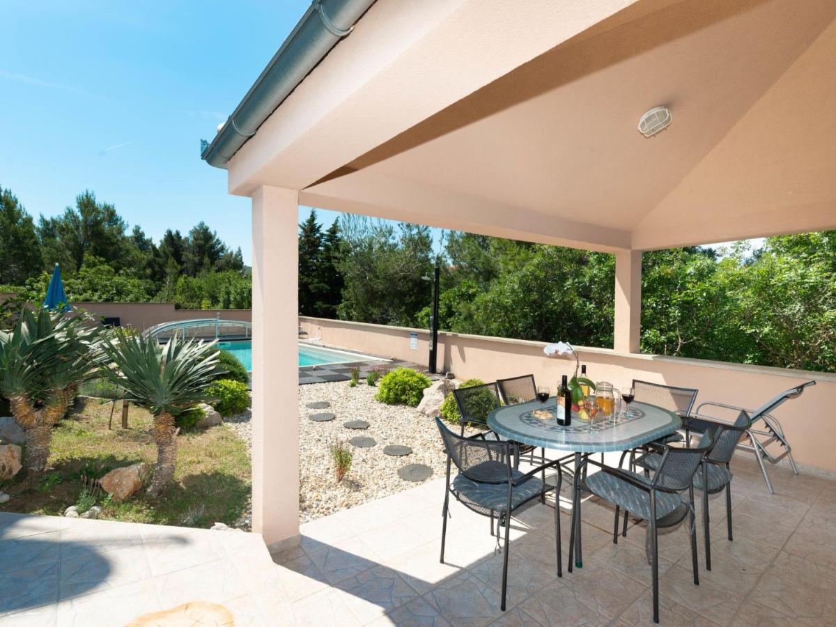 Apartment Matas - SRD317 Rovanjska Bagian luar foto